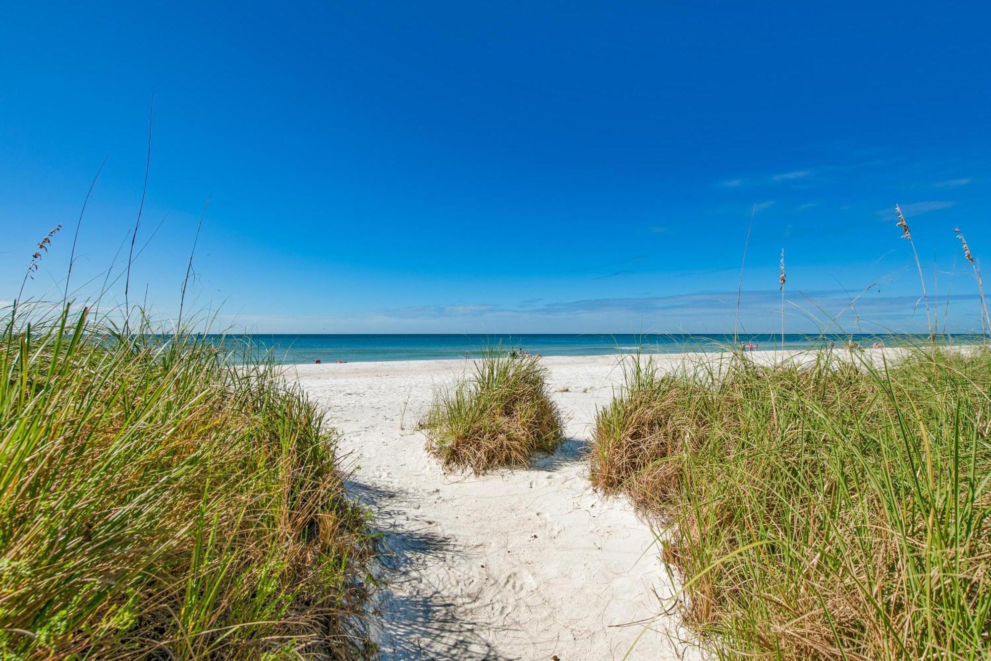 Whispering Waves East Villa Holmes Beach Exteriör bild